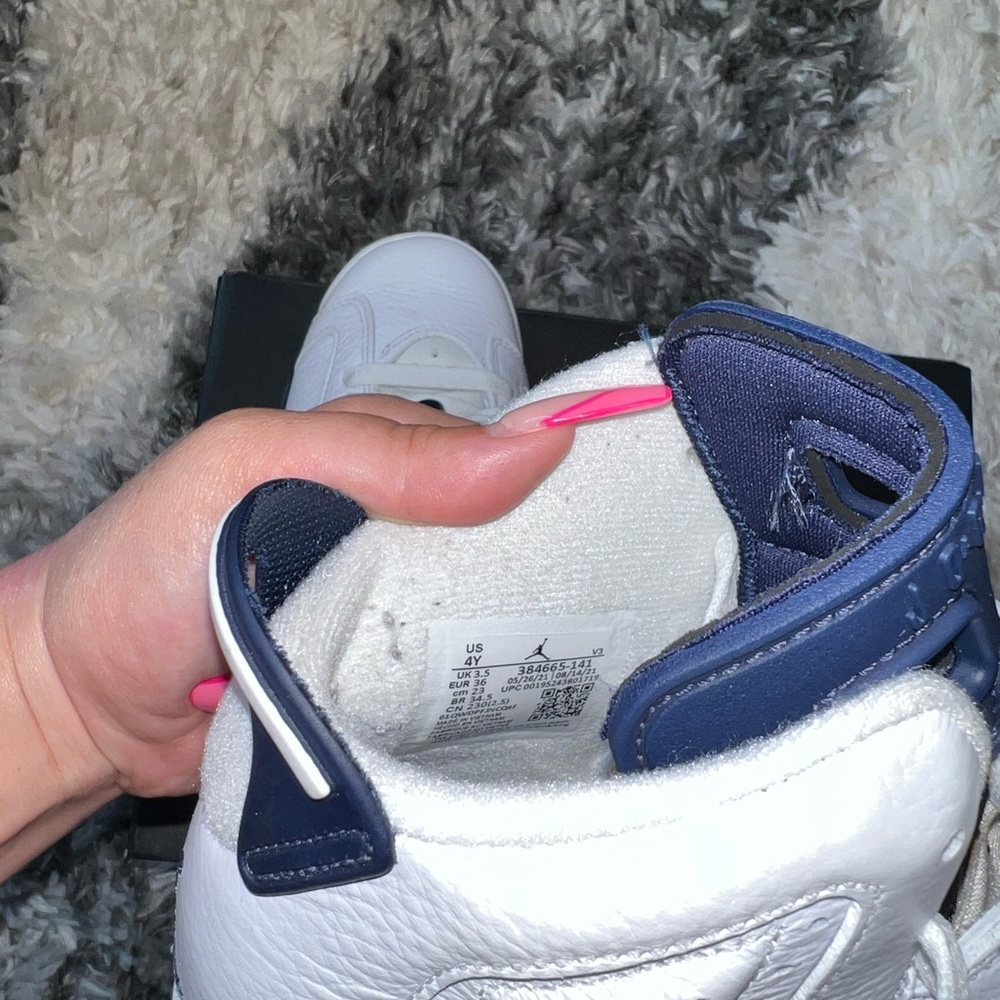 Air Jordan 6 Retro GS ‘Midnight Navy’ 2022 Sneakers - Picture 3 of 12